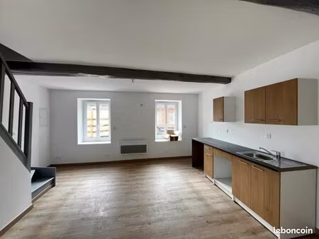 appartement 4 pièces 77 m²