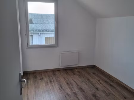 à louer – maison mitoyenne 2 chambres avec jardin – disponible immédiatement – chécy