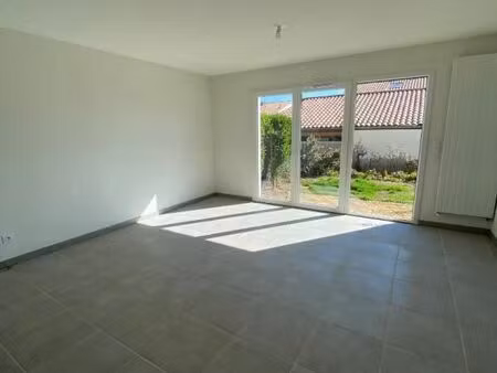 villa 3 pièces 65 m²