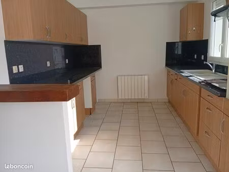 appartement 3 pièces 75 m²