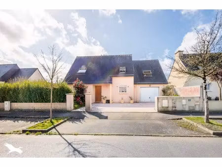 vente maison à landivisiau (29400) : à vendre / 125m² landivisiau