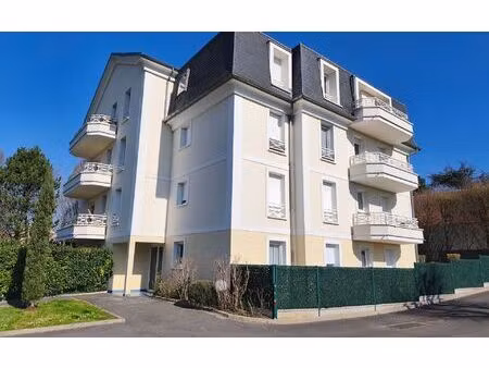 location appartement  46.79 m² t-2 à meaux  860 €