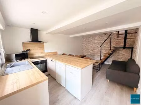 location maison meublé à ouistreham (14150) : à louer meublé / 40m² ouistreham