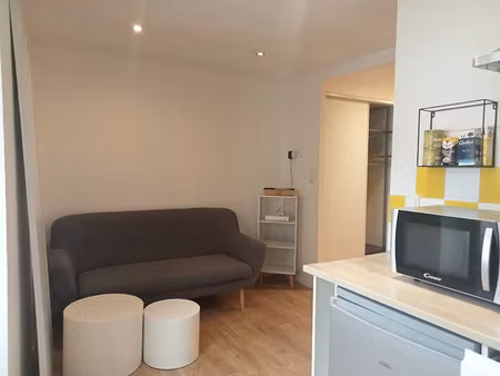 location appartement 1 pièce 16.8 m² à concarneau (29900)  450 €