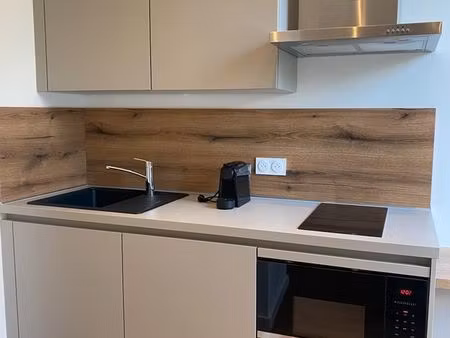 t2 place saint nicolas – emplacement exceptionnel - tout compris