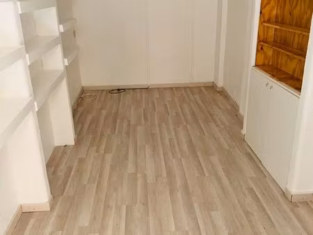 local centre-ville de porto-vecchio