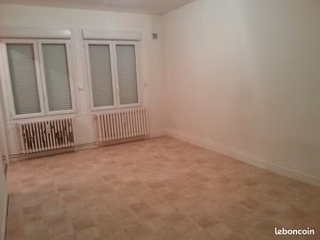 t1 21 m² – rue du chapeau rouge – hyper-centre de dijon