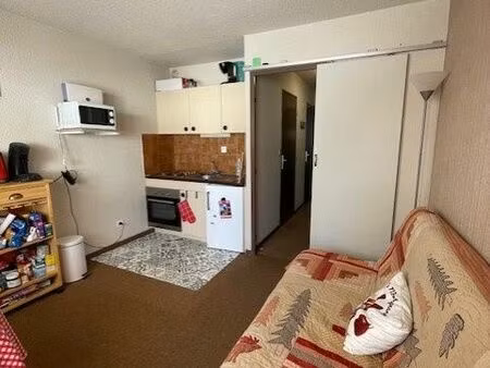 studio 1 pièce 21 m²