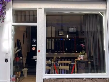 local commercial 25m2 - hypercentre - quartier halles