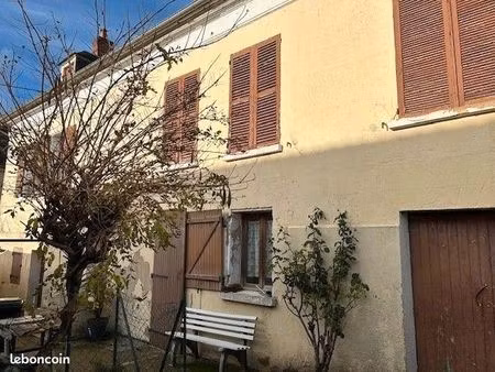 maison à vendre avec grand jardin / moins de 2h de paris