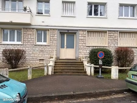 vends appartement 56m2 dans résidence entretenue et sécurisée