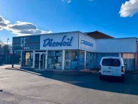 local commercial 160 m² – axe très passant – belfort
