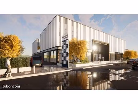 local commercial 151 m²