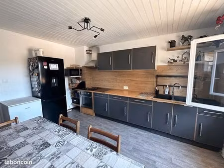 maison lumineuse 88m2 avec grand jardin