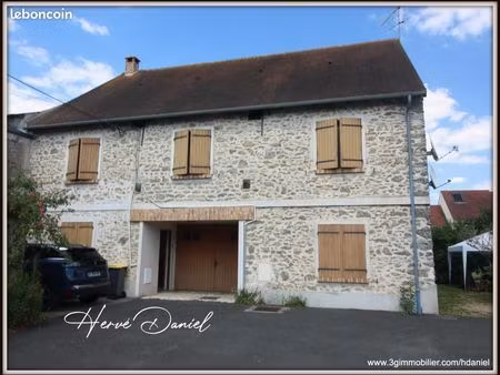 maison 7 pièces 181 m²