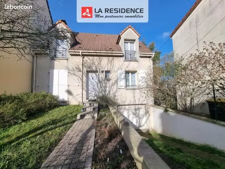 maison 6 pièces 106 m²