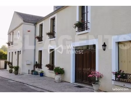 maison 10 pièces 327 m²