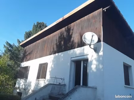 maison 140 m2 habitables dans joli cadre champêtre  jardin  grand garage