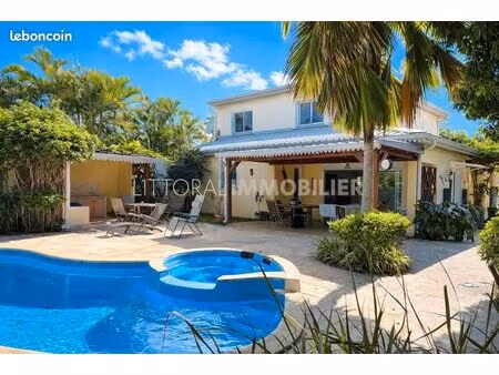 villa 7 pièces 130 m²