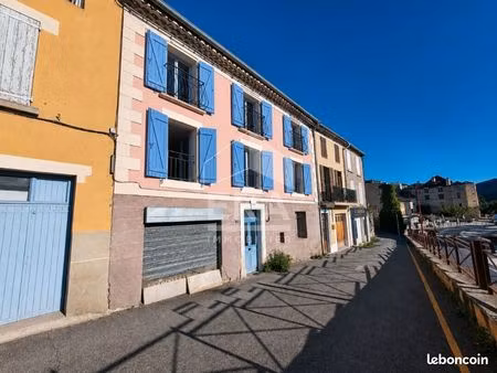 studio 1 pièce 24 m²