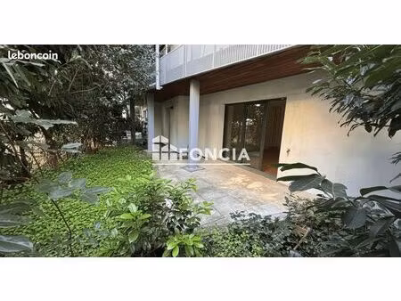 2 pieces avec jardin - 47 m² - issy-les-moulineaux / le fort d'issy