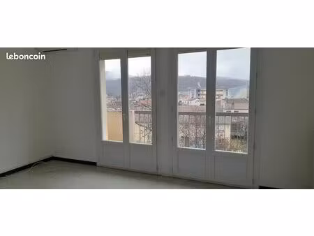 appartement t3 - rue frédéric mistral – 09300 lavelanet