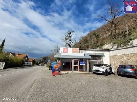 local commercial 108 m² foix