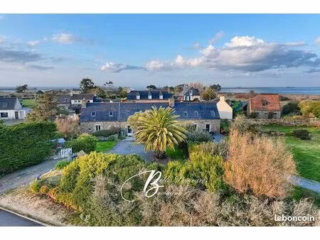 propriété 7 pièces 236 m²