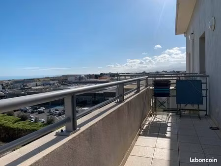 t2 – 42 m² au sol – terrasse vue dégagée – parking – 4e étage avec ascenseur – bastia 2060