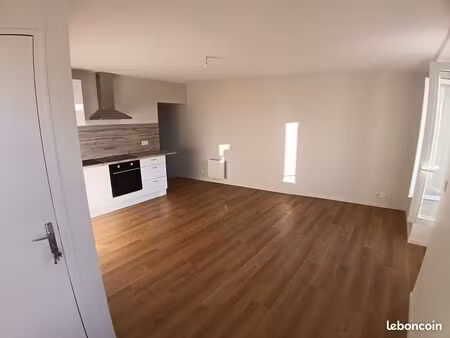 appartement t3 refait à neuf