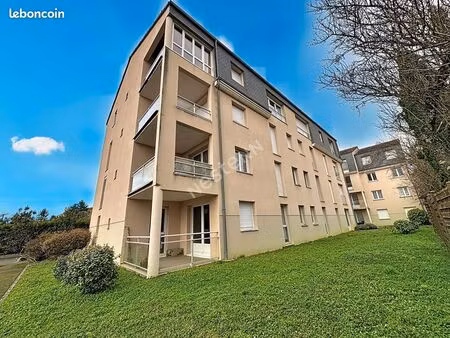 studio 1 pièce 26 m²