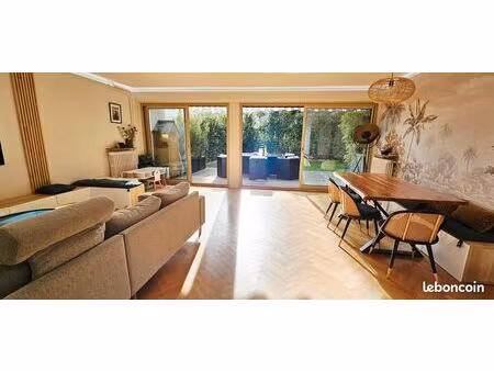 rez-de-jardin 111m2 - saint-cloud (92) centre