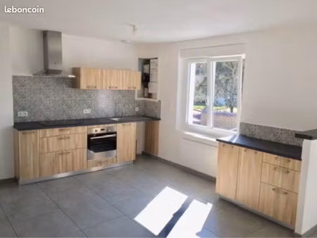 à louer maison 3 chambres