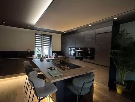 maison mitoyenne 150m2- garage & cave