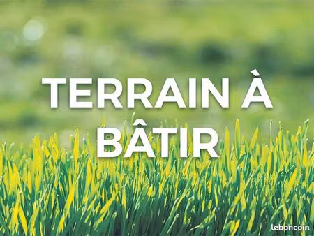 terrain 710 m² clamart