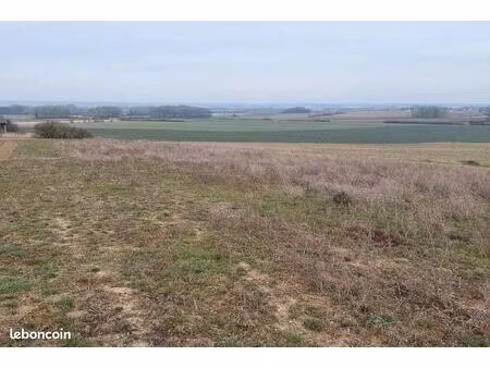 terrain 1 037 m² rethel