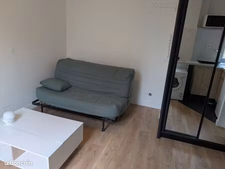 studio meublé 19 m² – 5 min rer issy – disponible immédiatement