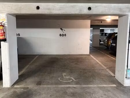 place de parking individuelle avenue de la liberté nanterre