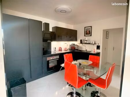 appartement 3 pièces 58 m²