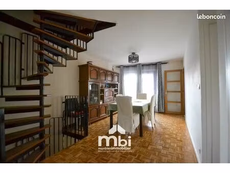 maison 6 pièces 110 m²