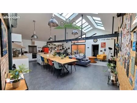 maison 5 pièces 166 m²