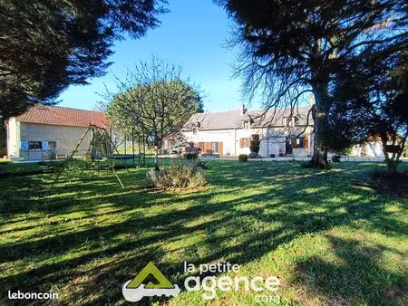 propriété 10 pièces 315 m²