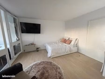 appartement 1 pièce 33 m²