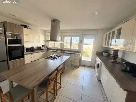 maison familiale 150 m² – 5 chambres – bourges nord