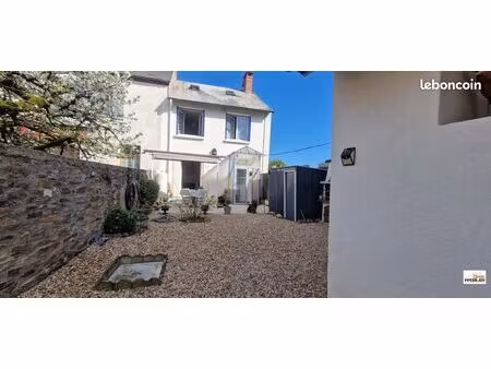 maison 4 pièces 70 m²