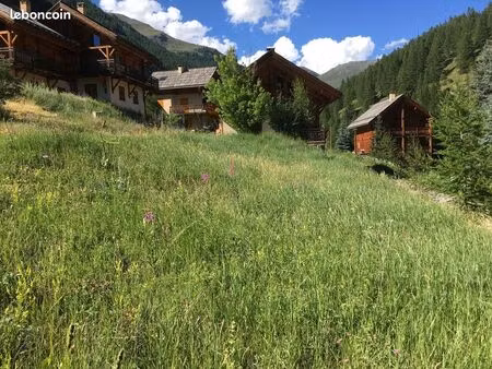 beau terrain constructible