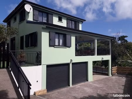 maison individuelle avec de beaux volumes et de nombreux atouts