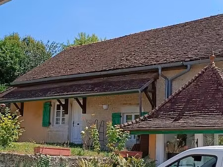 beze 21310 maison 220 m²