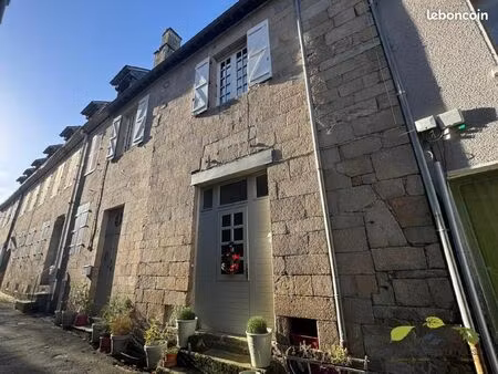 immeuble 5 pièces 135 m²