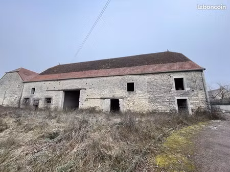 maison 16 pièces 650 m²